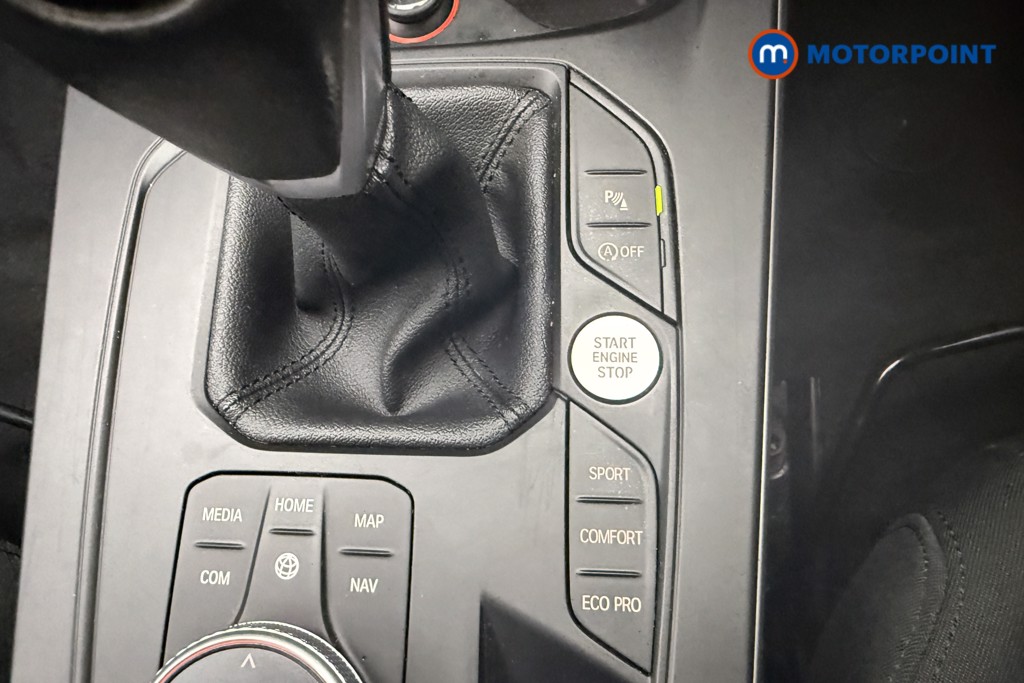 BMW 1 Series SE Manual Diesel Hatchback - Stock Number (1575929) - 15th supplementary image