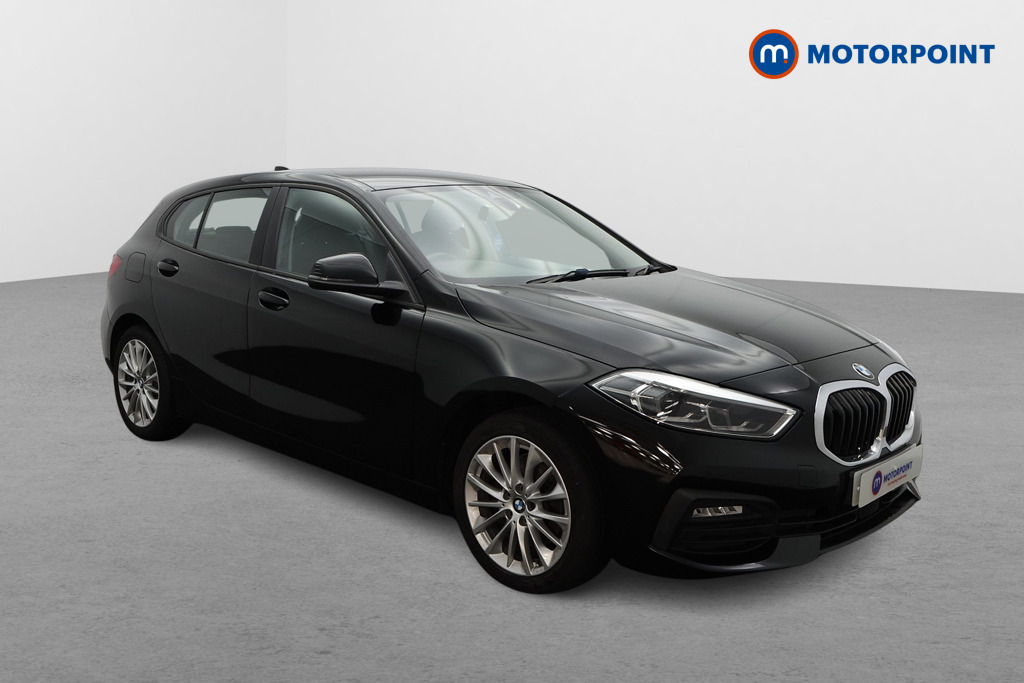 BMW 1 Series SE Manual Diesel Hatchback - Stock Number (1575929) - Drivers side front corner