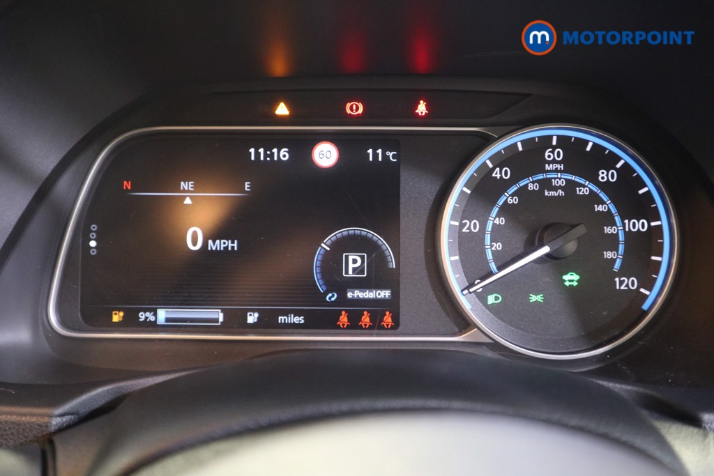 Nissan Leaf N-Connecta Automatic Electric Hatchback - Stock Number (1576257) - 4th supplementary image