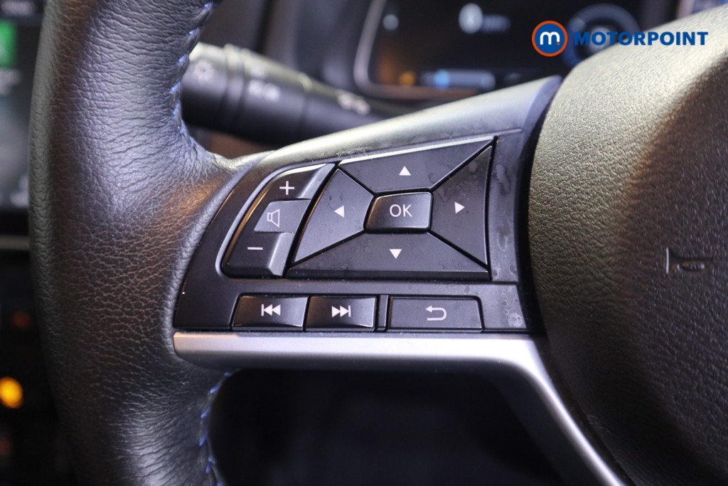 Nissan Leaf N-Connecta Automatic Electric Hatchback - Stock Number (1576257) - 5th supplementary image