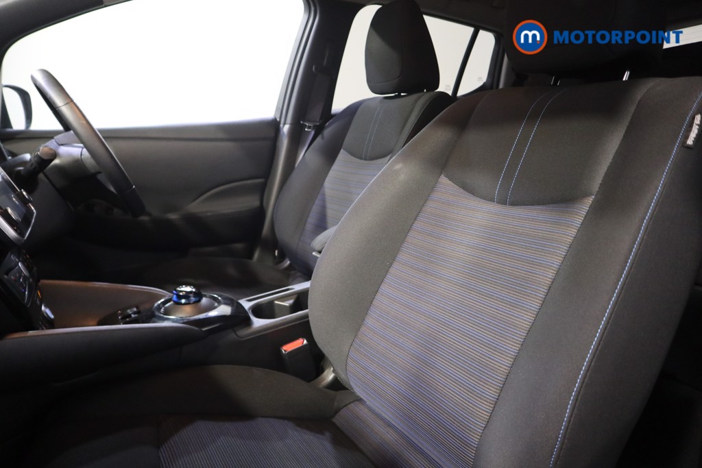 Nissan Leaf N-Connecta Automatic Electric Hatchback - Stock Number (1576257) - 9th supplementary image