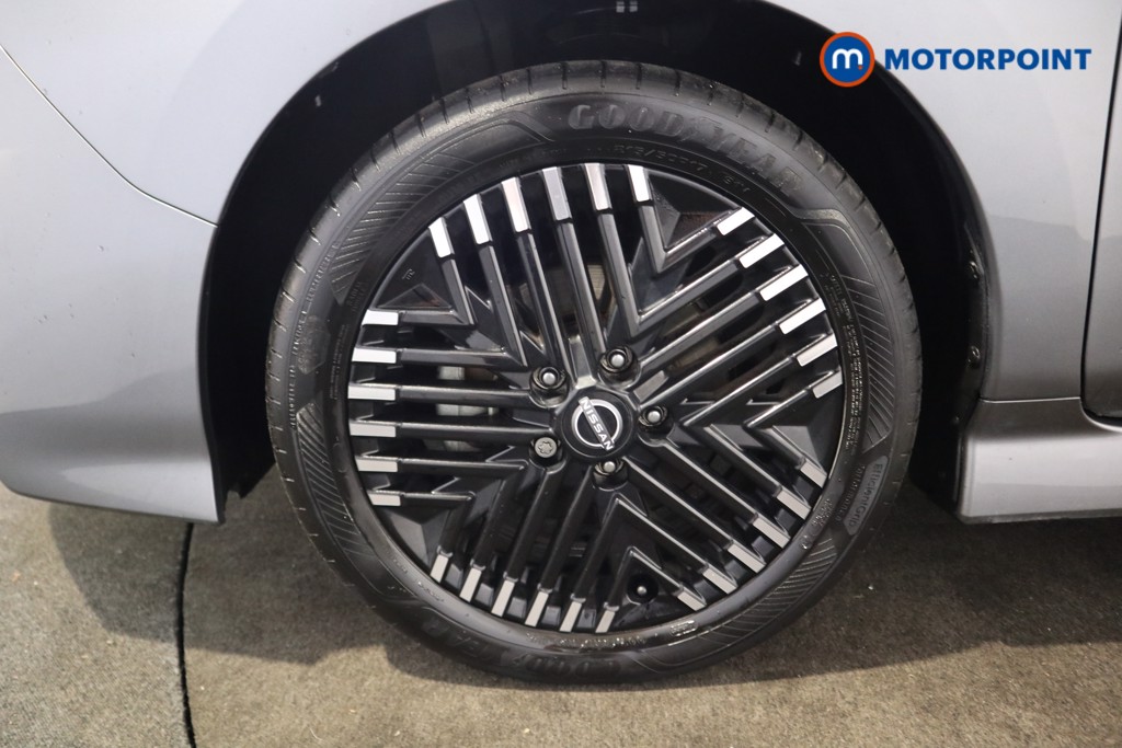 Nissan Leaf N-Connecta Automatic Electric Hatchback - Stock Number (1576257) - 15th supplementary image