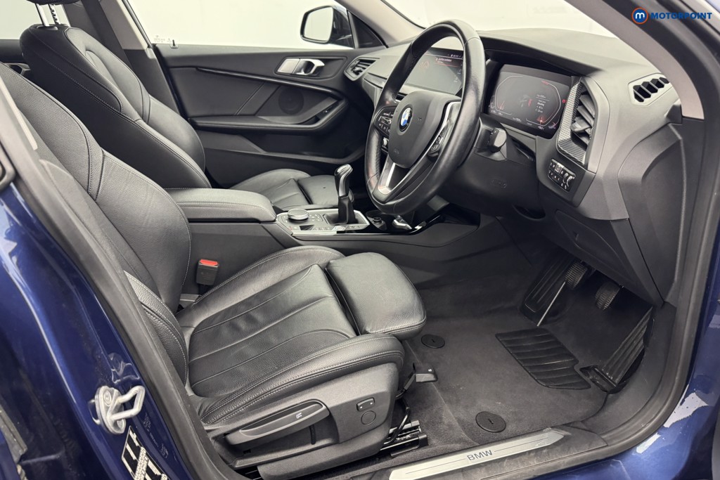 BMW 2 Series Sport Manual Petrol Saloon - Stock Number (1576258) - 6th supplementary image