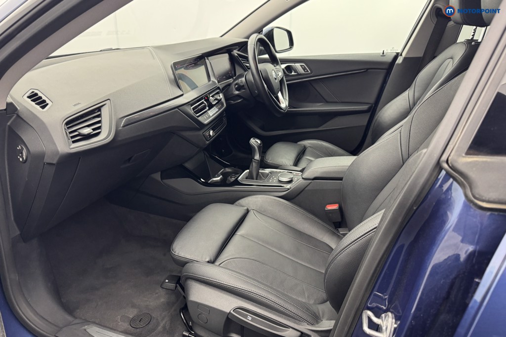 BMW 2 Series Sport Manual Petrol Saloon - Stock Number (1576258) - 9th supplementary image