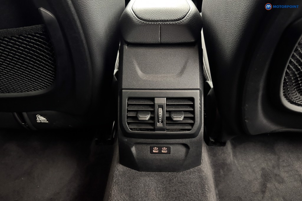 BMW 2 Series Sport Manual Petrol Saloon - Stock Number (1576258) - 19th supplementary image