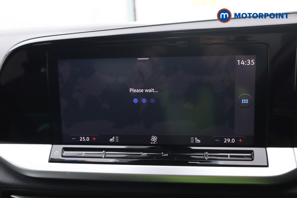 Ford Tourneo Connect Active Manual Petrol People Carrier - Stock Number (1576621) - 2nd supplementary image