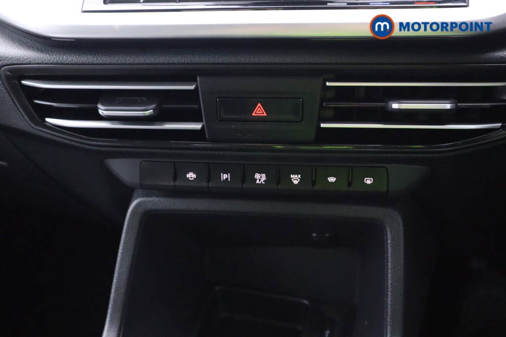 Ford Tourneo Connect Active Manual Petrol People Carrier - Stock Number (1576621) - 3rd supplementary image