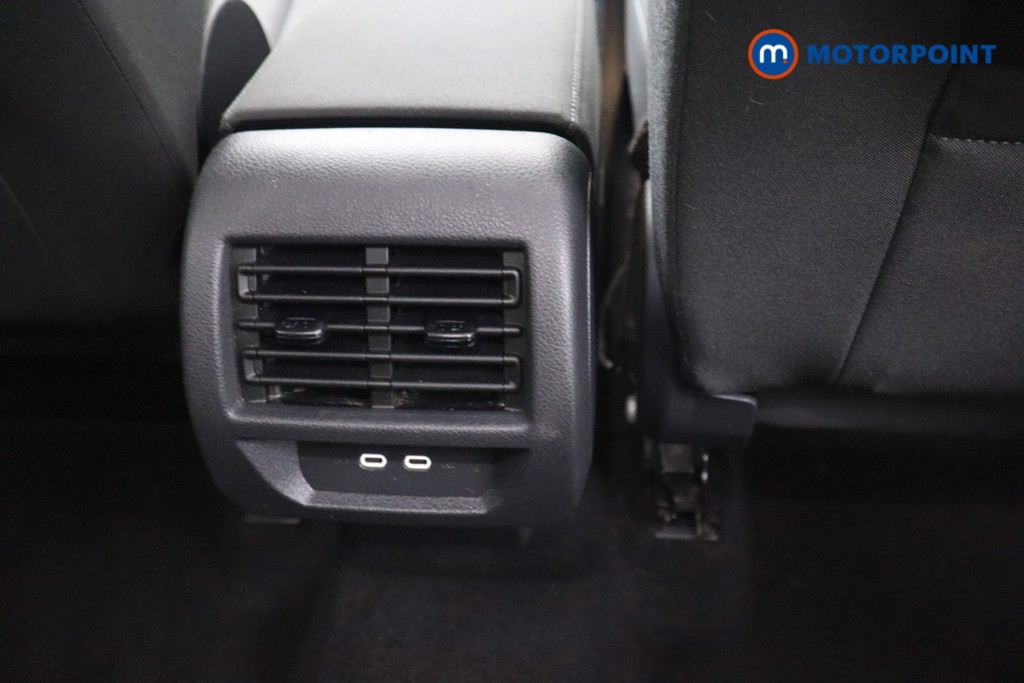Ford Tourneo Connect Active Manual Petrol People Carrier - Stock Number (1576621) - 16th supplementary image