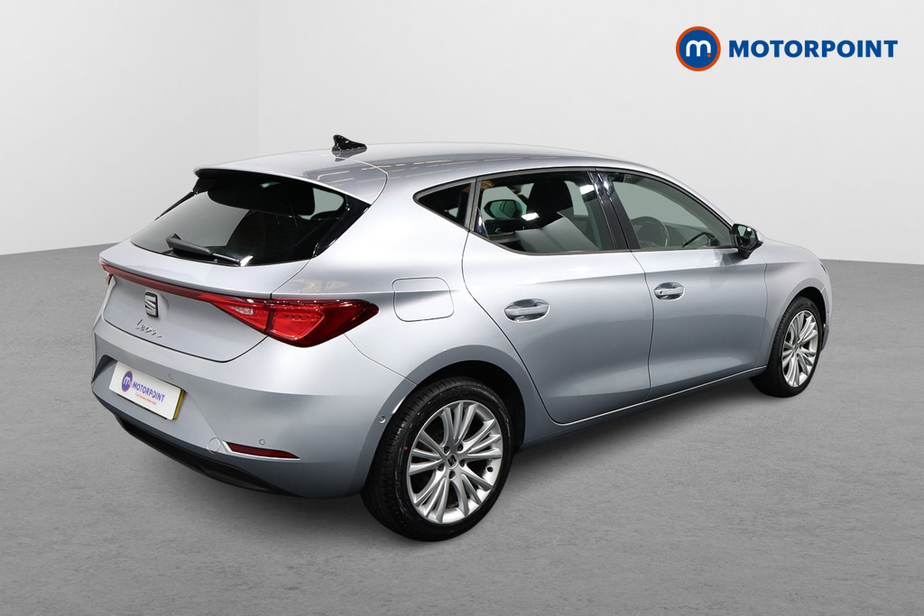 Seat Leon Se Dynamic Manual Petrol Hatchback - Stock Number (1577282) - Drivers side rear corner