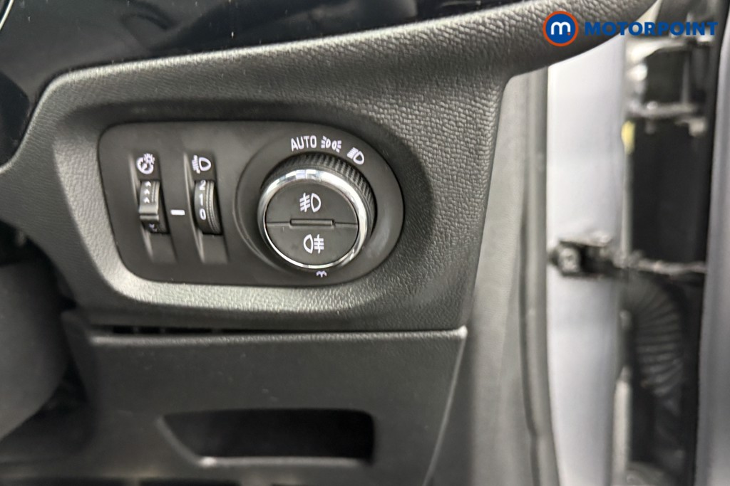 Vauxhall Corsa GS Manual Petrol Hatchback - Stock Number (1577303) - 14th supplementary image