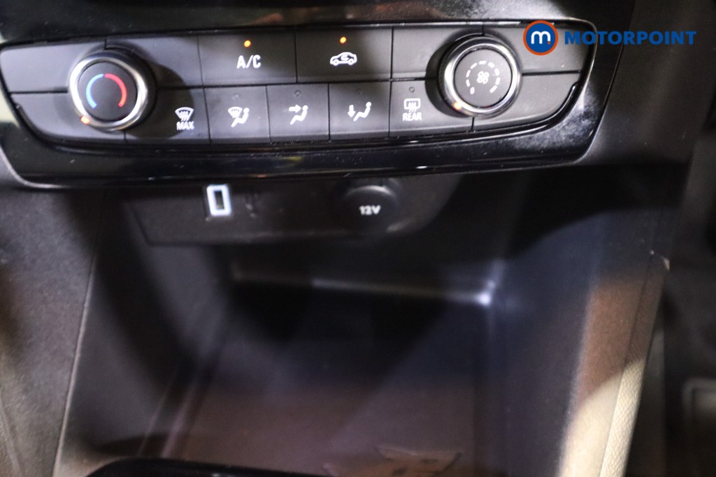 Vauxhall Corsa Design Manual Petrol Hatchback - Stock Number (1577457) - 20th supplementary image
