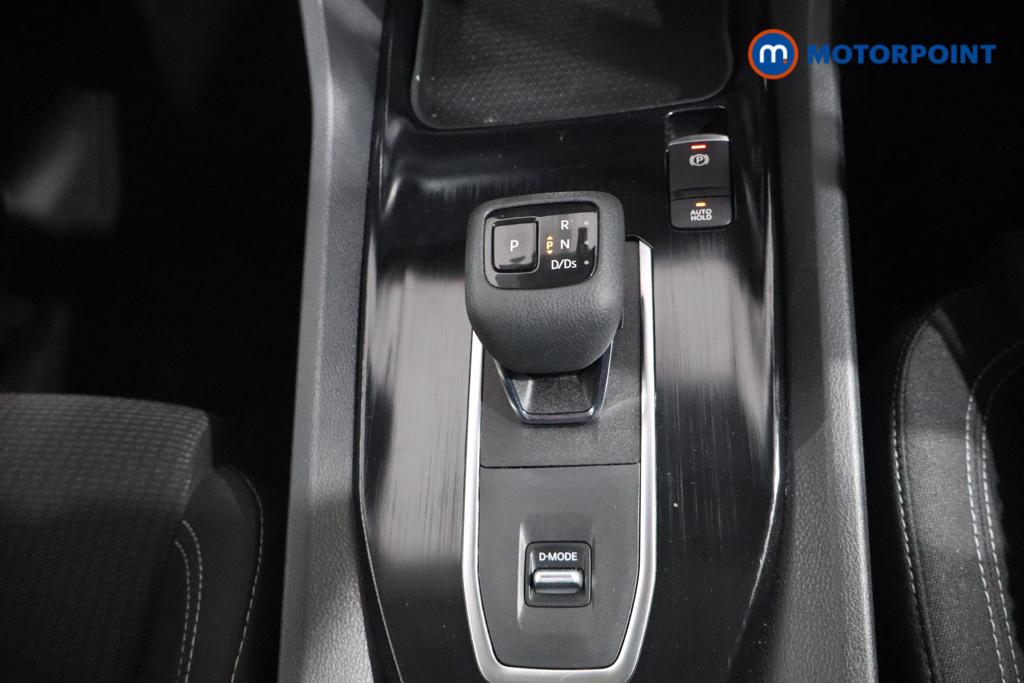 Nissan Qashqai Acenta Premium Automatic Petrol SUV - Stock Number (1577568) - 4th supplementary image