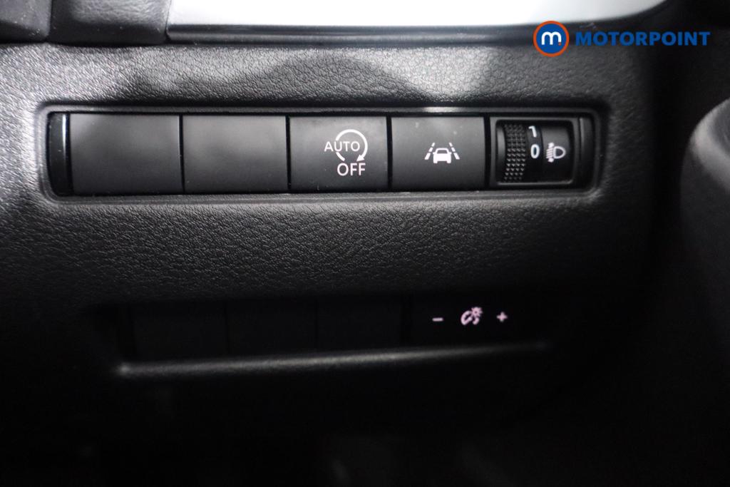 Nissan Qashqai Acenta Premium Automatic Petrol SUV - Stock Number (1577568) - 11th supplementary image