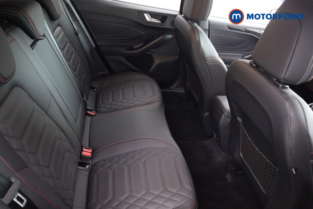 Ford Focus St-Line X Automatic Petrol Estate - Stock Number (1577811) - 16th supplementary image