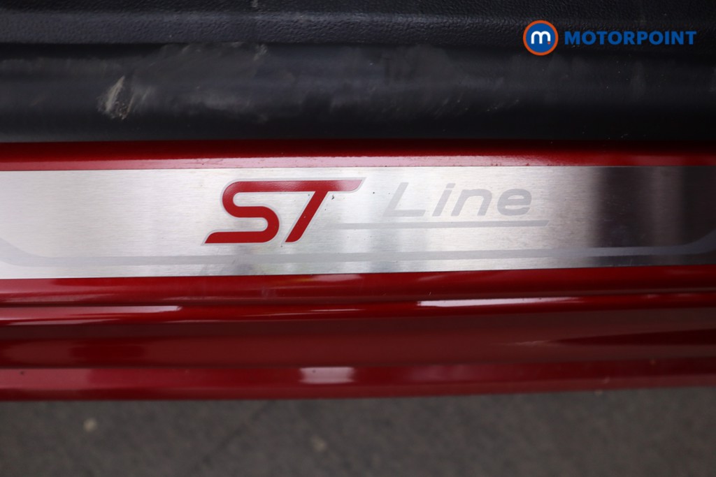 Ford Focus St-Line X Automatic Petrol Estate - Stock Number (1577811) - 19th supplementary image