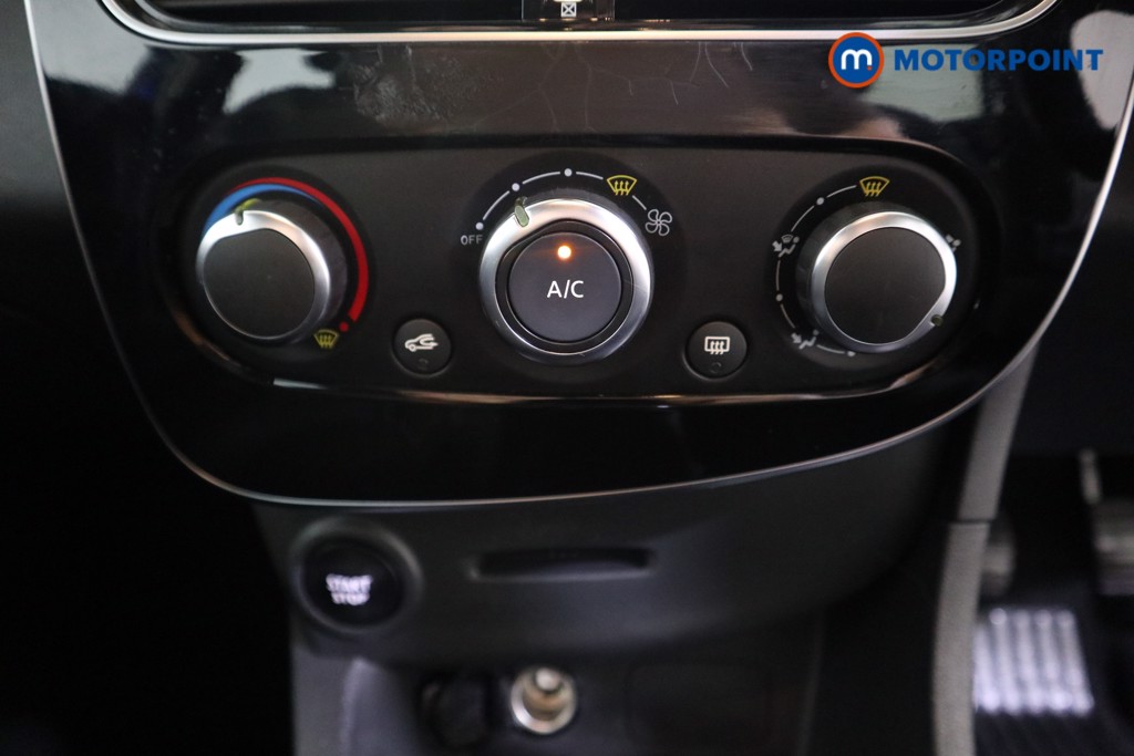 Renault Clio Play Manual Petrol Hatchback - Stock Number (1577980) - 7th supplementary image