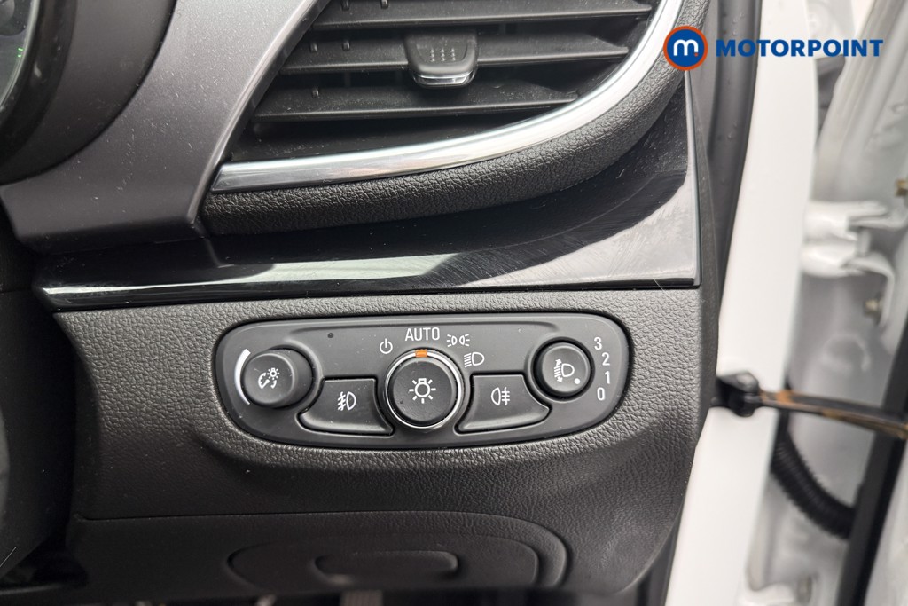 Vauxhall Mokka X Active Manual Petrol SUV - Stock Number (1578009) - 14th supplementary image
