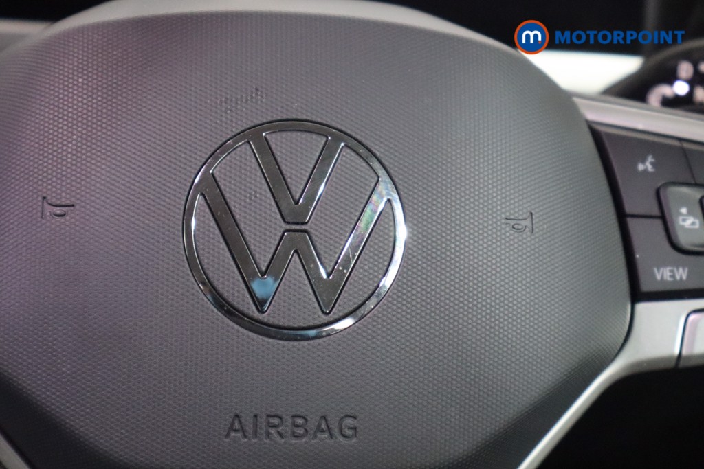 Volkswagen Passat Life Automatic Petrol Plug-In Hybrid Estate - Stock Number (1578114) - 15th supplementary image