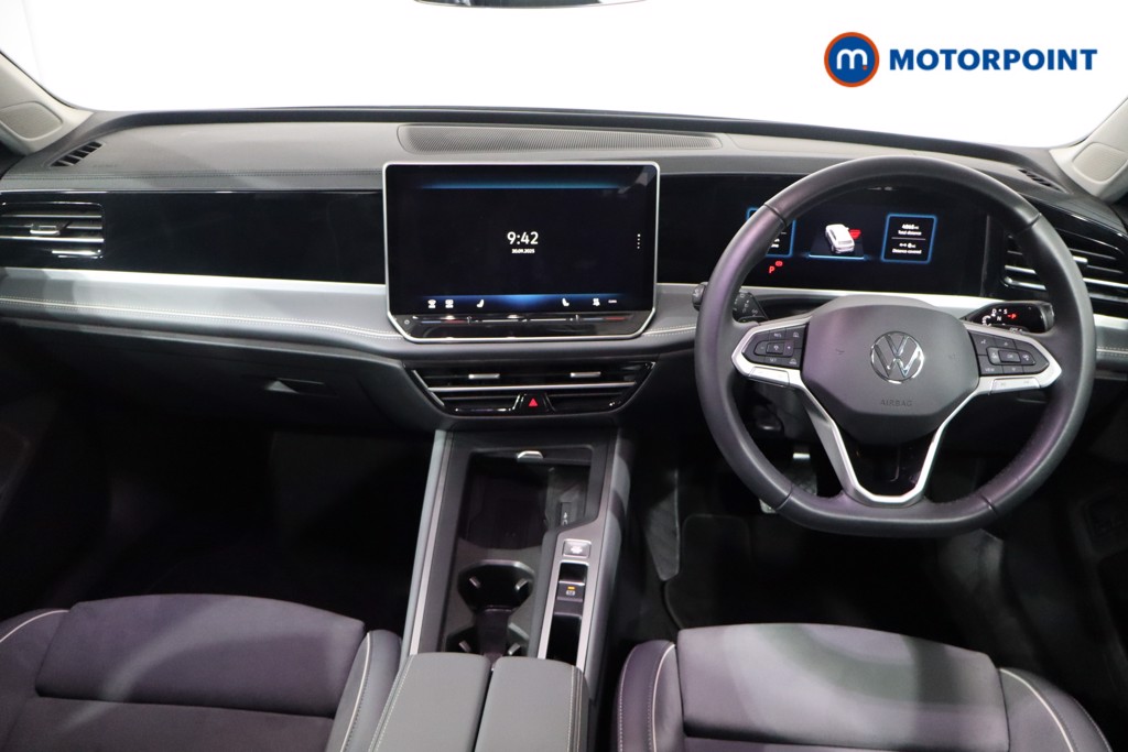 Volkswagen Passat Life Automatic Petrol Plug-In Hybrid Estate - Stock Number (1578114) - 1st supplementary image
