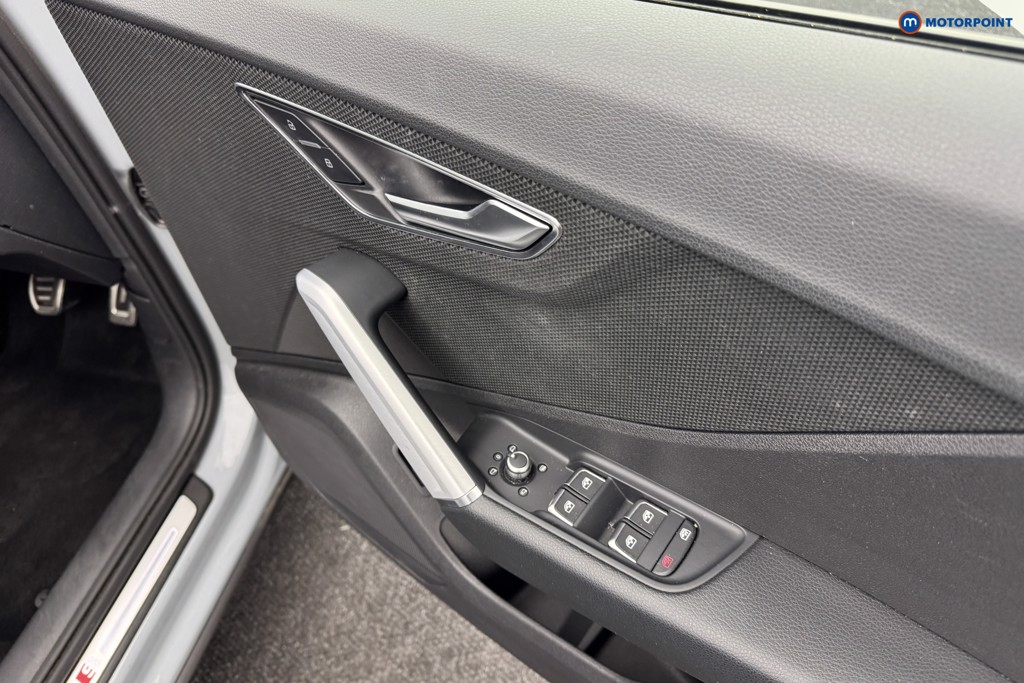 Audi Q2 S Line Manual Petrol SUV - Stock Number (1578449) - 17th supplementary image