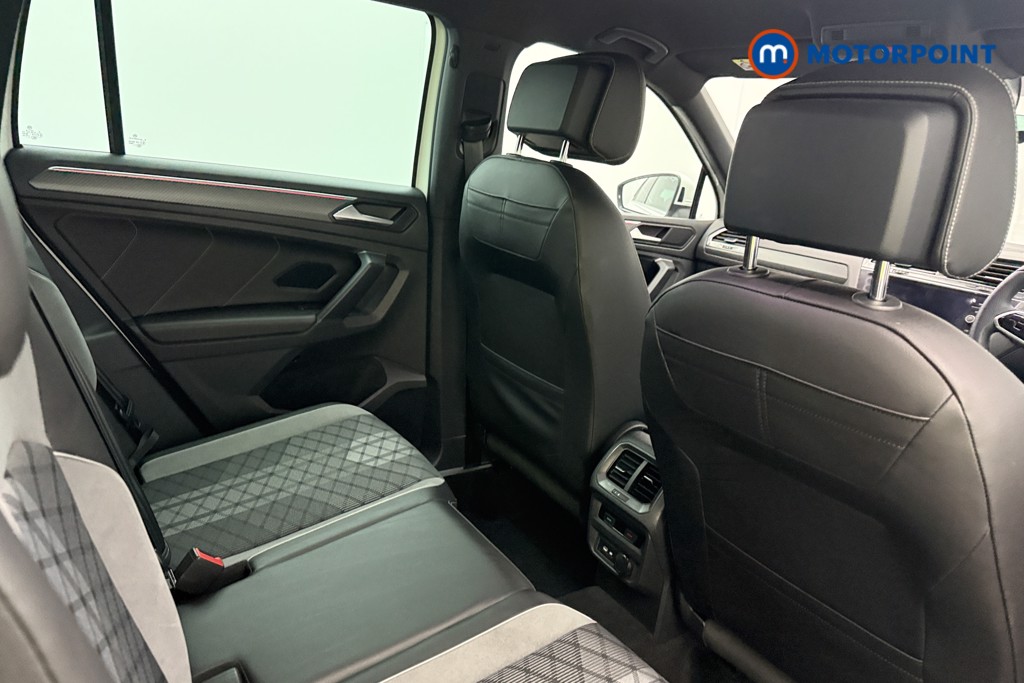 Volkswagen Tiguan R-Line Automatic Diesel SUV - Stock Number (1578770) - 9th supplementary image