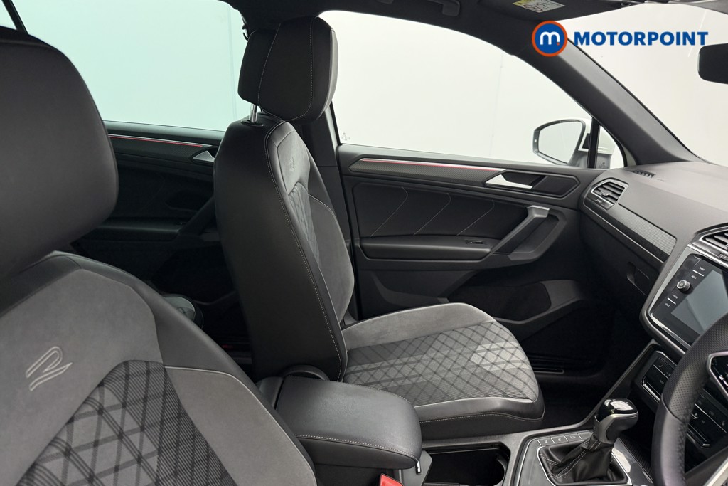 Volkswagen Tiguan R-Line Automatic Diesel SUV - Stock Number (1578770) - 14th supplementary image