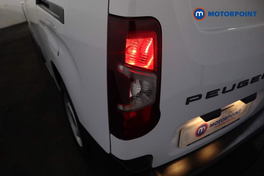 Peugeot Partner Professional Manual Diesel Panel Van - Stock Number (1578862) - 17th supplementary image