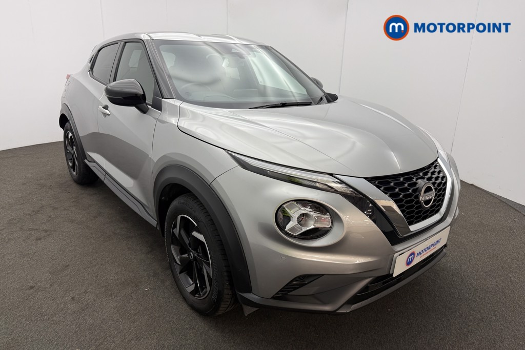 Nissan Juke N-Connecta Automatic Petrol SUV - Stock Number (1579050) - 2nd supplementary image