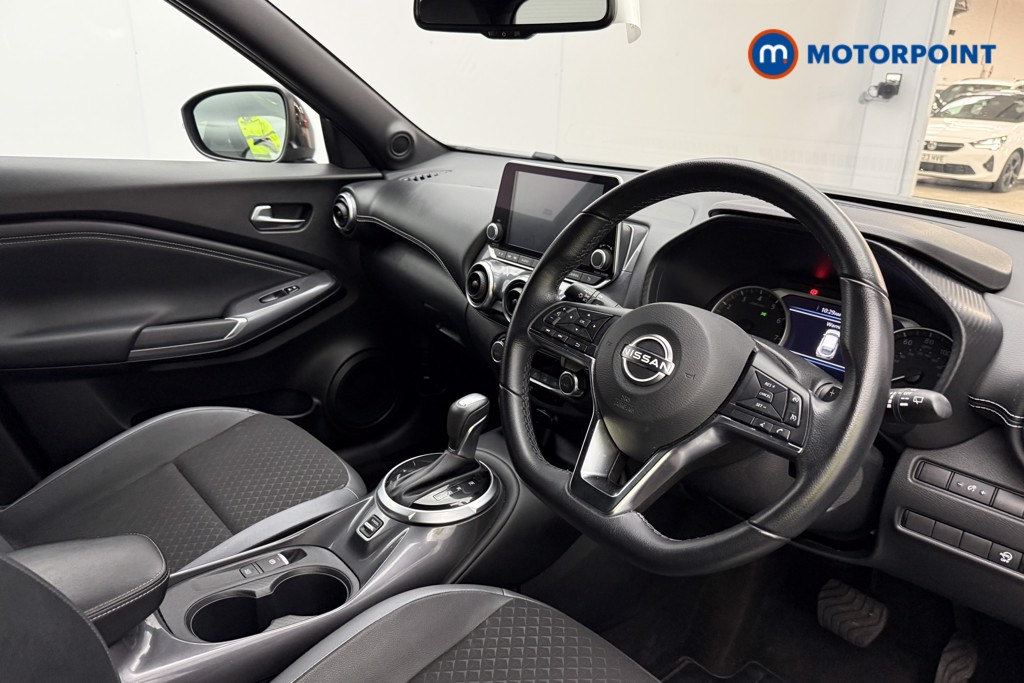 Nissan Juke N-Connecta Automatic Petrol SUV - Stock Number (1579050) - 14th supplementary image