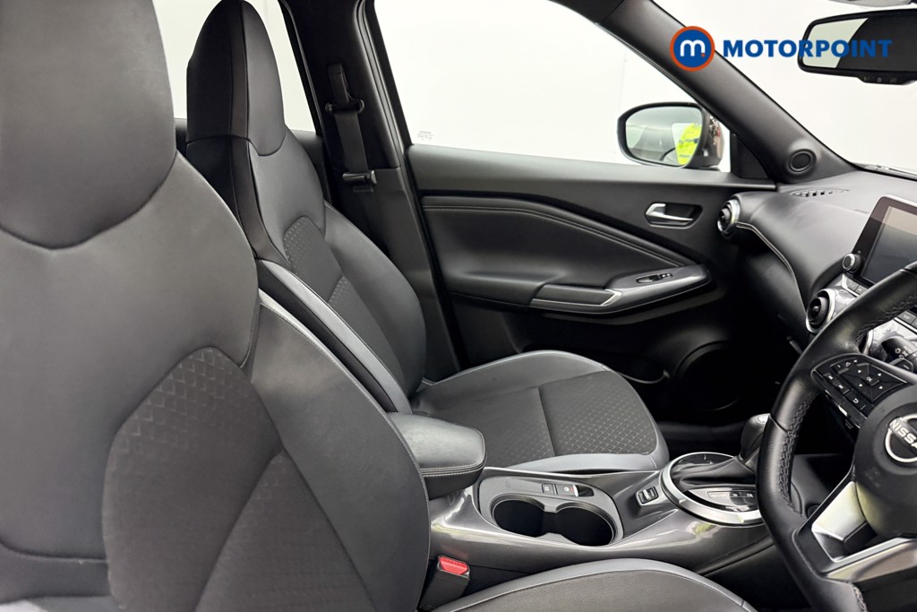 Nissan Juke N-Connecta Automatic Petrol SUV - Stock Number (1579050) - 15th supplementary image