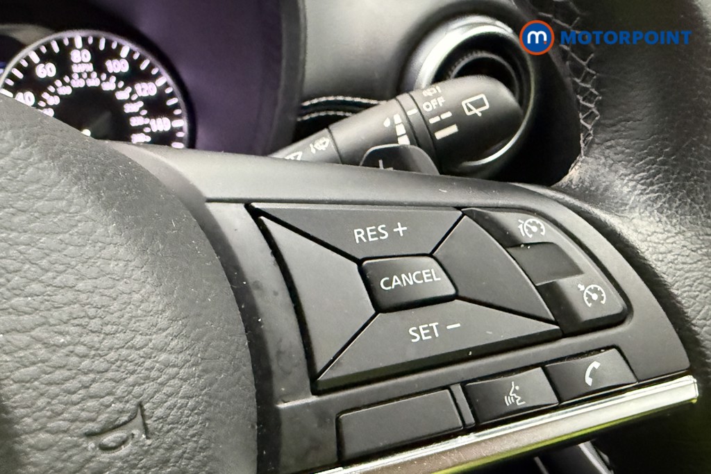 Nissan Juke N-Connecta Automatic Petrol SUV - Stock Number (1579050) - 22nd supplementary image