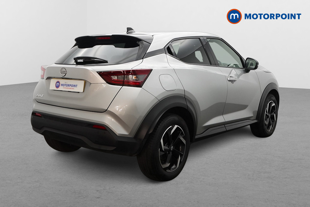 Nissan Juke N-Connecta Automatic Petrol SUV - Stock Number (1579050) - Drivers side rear corner