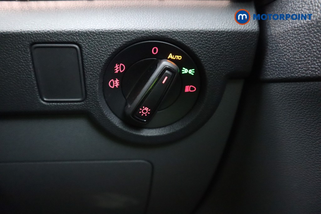 Volkswagen T-Cross R-Line Automatic Petrol SUV - Stock Number (1579083) - 9th supplementary image