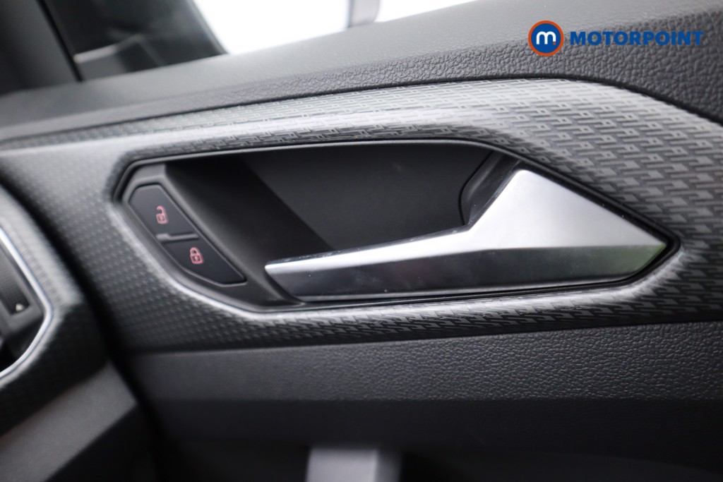 Volkswagen T-Cross R-Line Automatic Petrol SUV - Stock Number (1579083) - 10th supplementary image