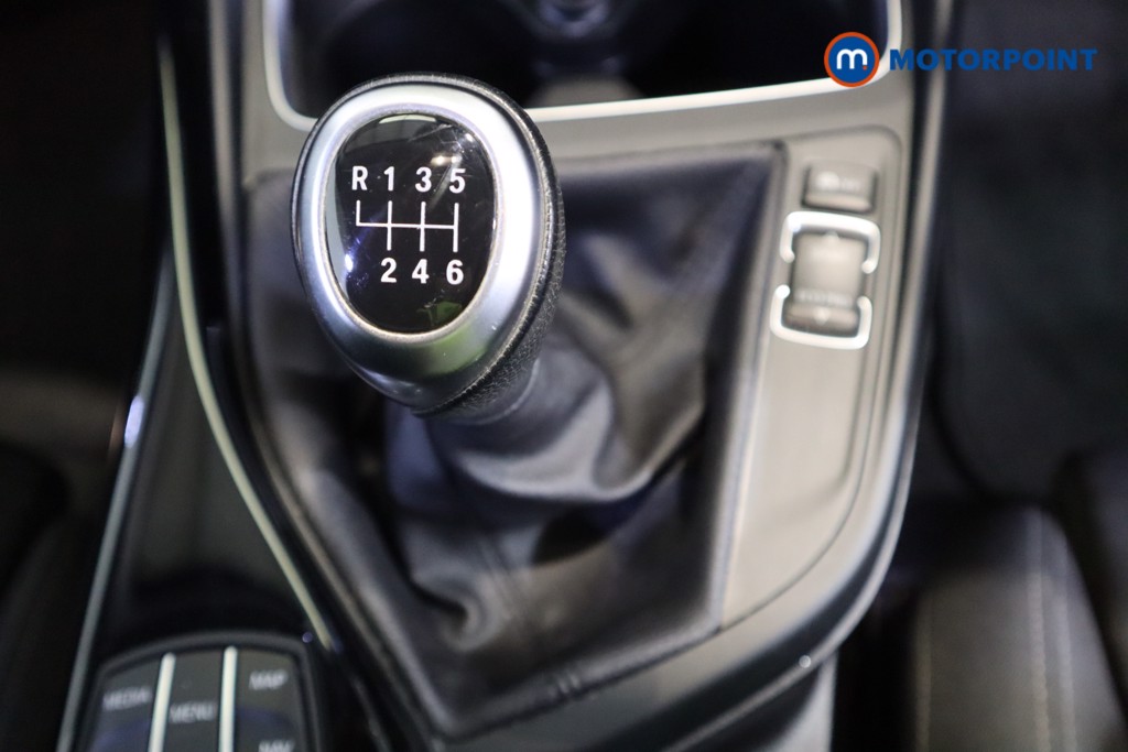 BMW 2 Series Sport Manual Petrol Coupe - Stock Number (1579616) - 5th supplementary image