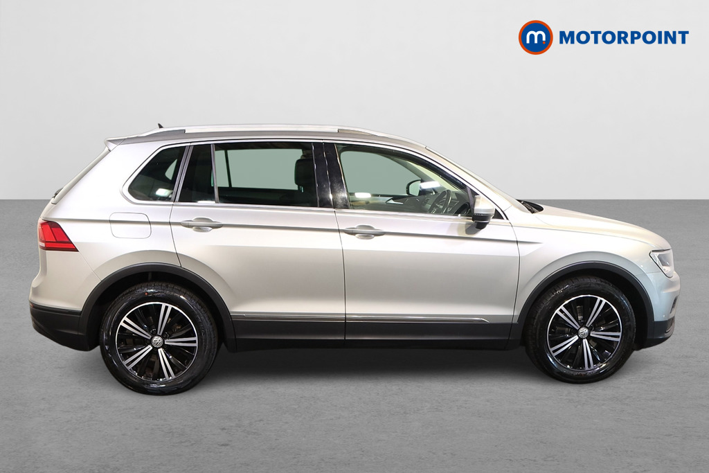 Volkswagen Tiguan Se Nav Manual Petrol SUV - Stock Number (1579748) - Drivers side