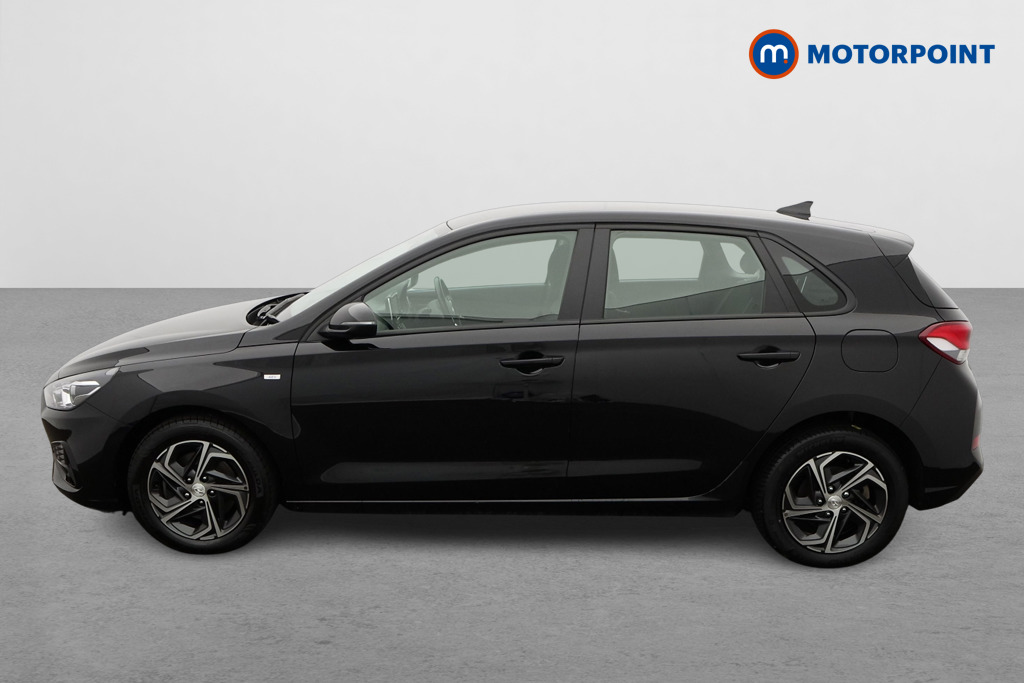 Hyundai I30 Se Connect Manual Petrol Hatchback - Stock Number (1580144) - Passenger side