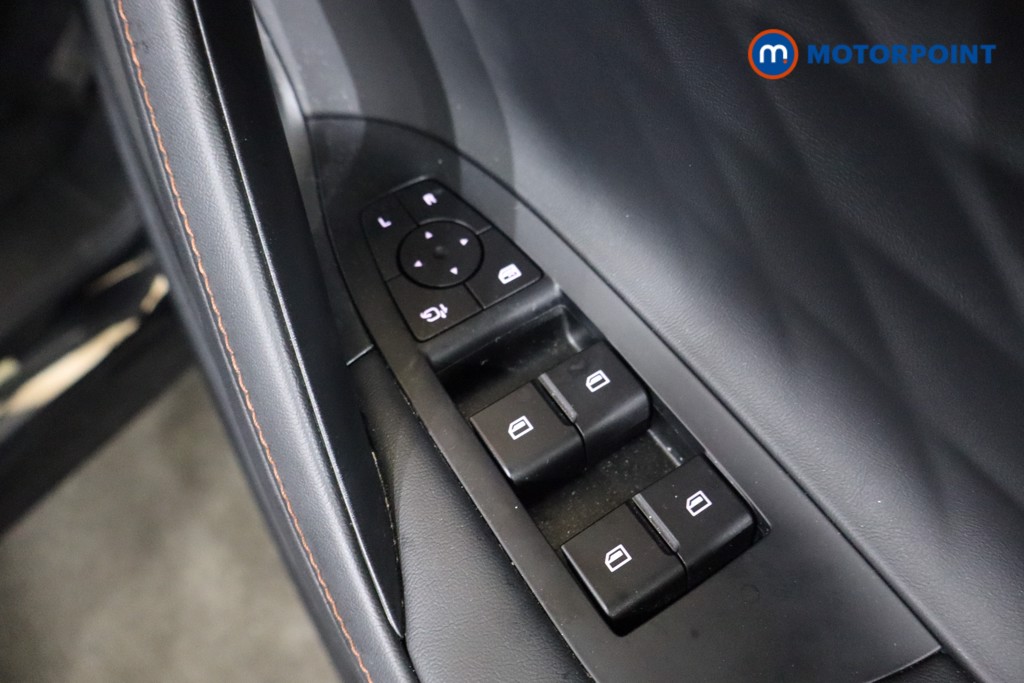 Mg Motor Uk HS Trophy Manual Petrol SUV - Stock Number (1580219) - 17th supplementary image
