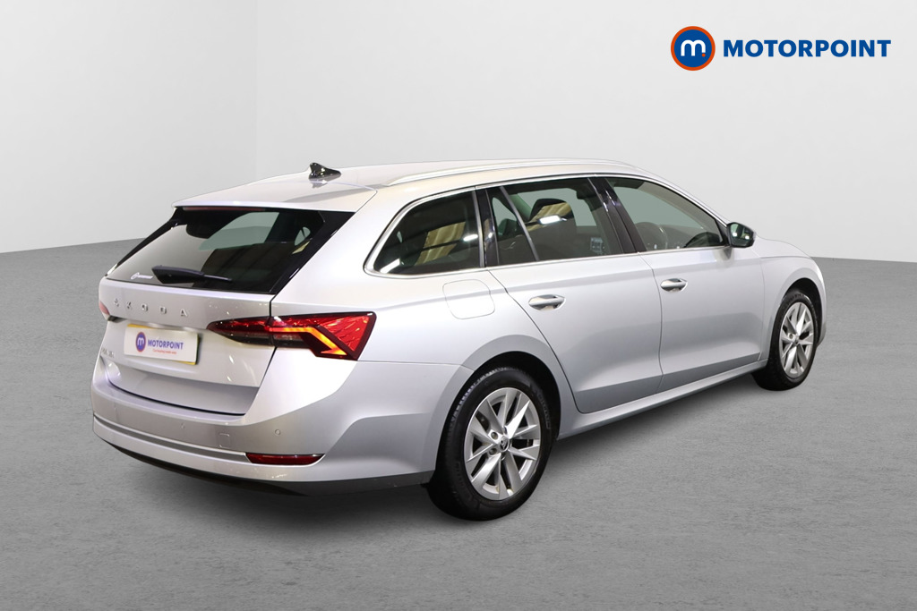 Skoda Octavia Se L Manual Petrol Estate - Stock Number (1580939) - Drivers side rear corner