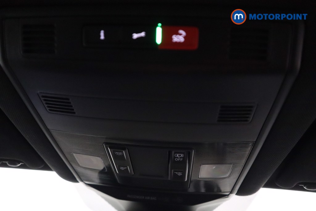 Volkswagen T-Roc R-Line Automatic Petrol SUV - Stock Number (1580966) - 23rd supplementary image