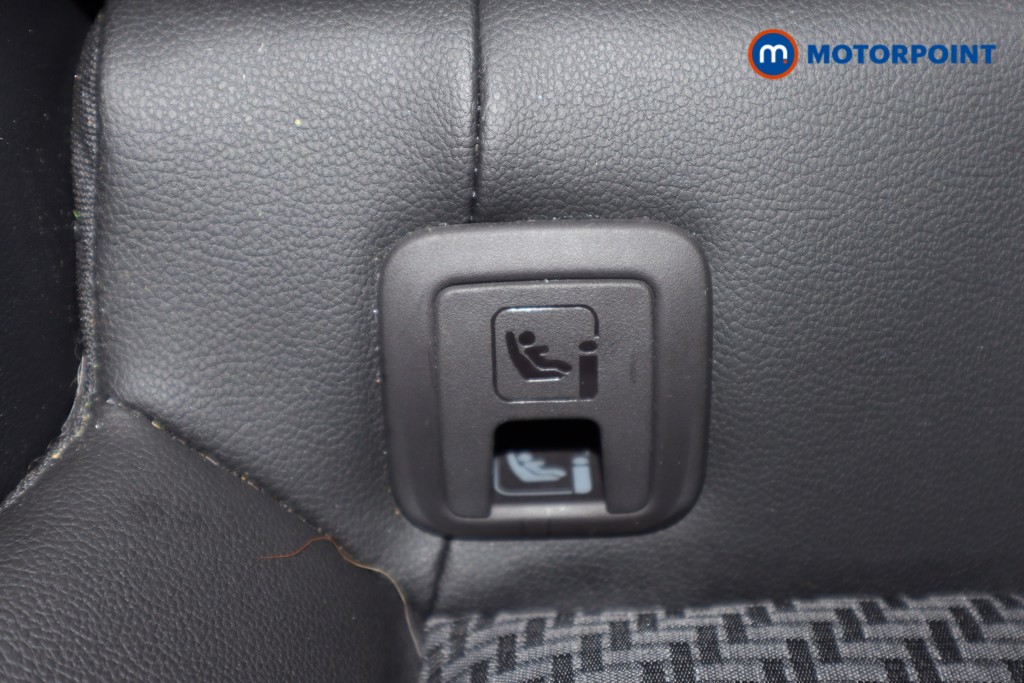 Volkswagen T-Roc R-Line Automatic Petrol SUV - Stock Number (1580966) - 25th supplementary image