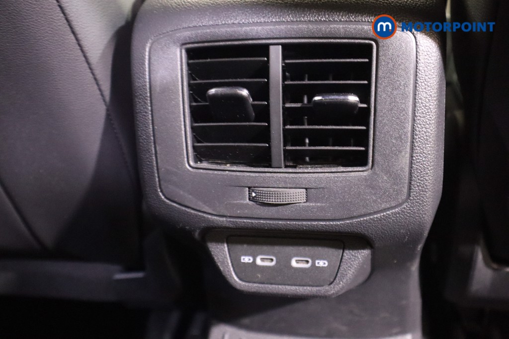 Volkswagen T-Roc R-Line Automatic Petrol SUV - Stock Number (1580966) - 27th supplementary image