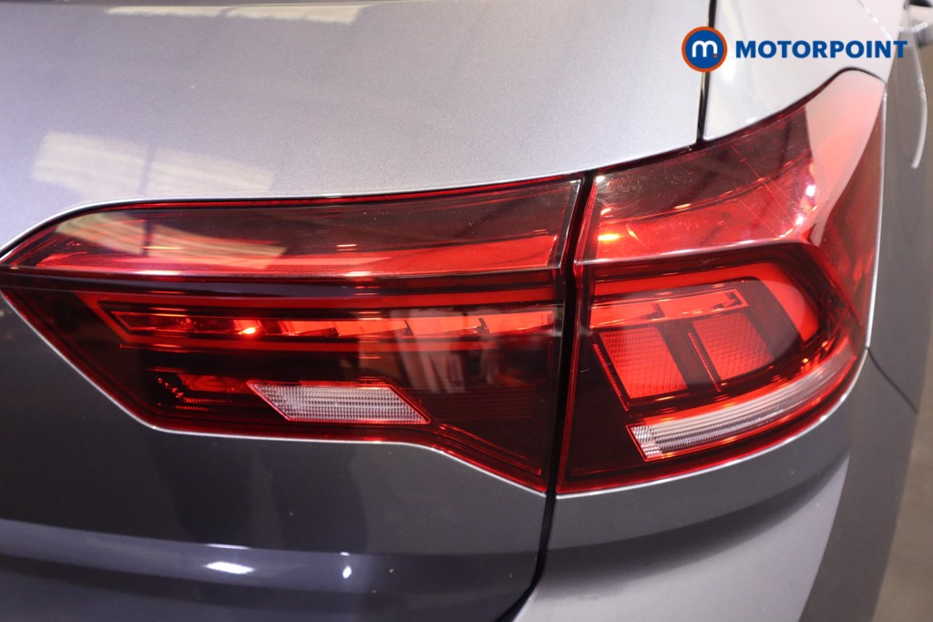 Volkswagen T-Roc R-Line Automatic Petrol SUV - Stock Number (1580966) - 30th supplementary image