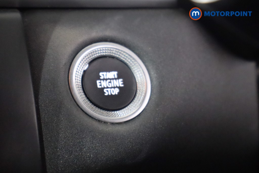 Renault Captur Iconic Manual Diesel SUV - Stock Number (1581101) - 13th supplementary image