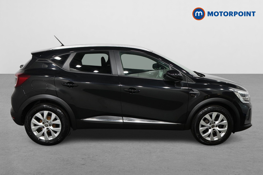Renault Captur Iconic Manual Diesel SUV - Stock Number (1581101) - Drivers side