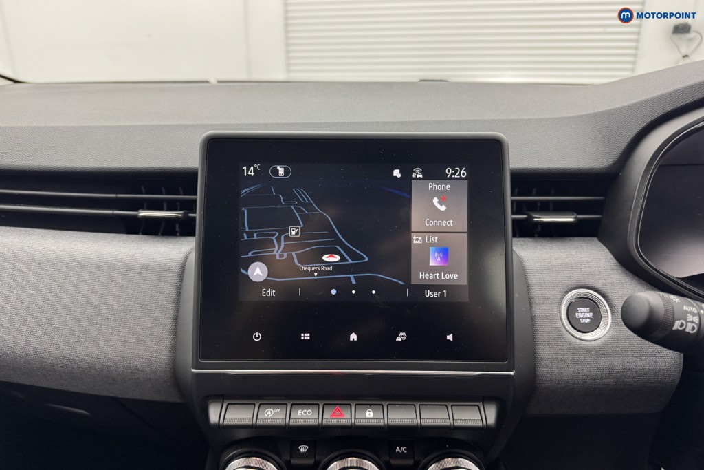 Renault Clio Evolution Manual Petrol Hatchback - Stock Number (1581305) - 2nd supplementary image