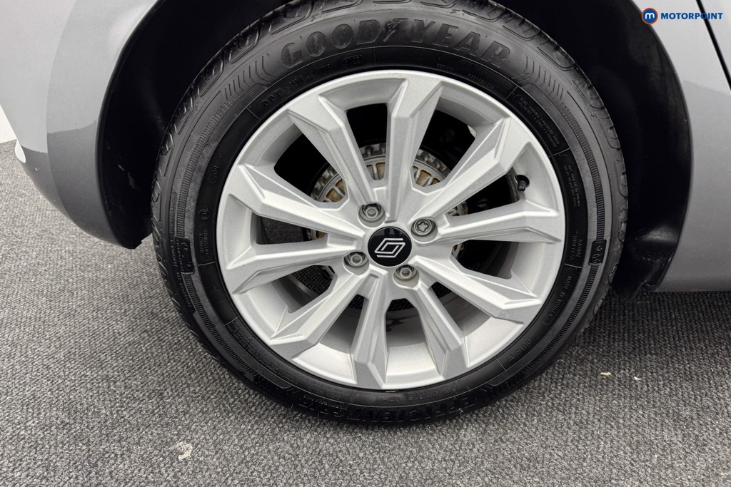 Renault Clio Evolution Manual Petrol Hatchback - Stock Number (1581305) - 26th supplementary image