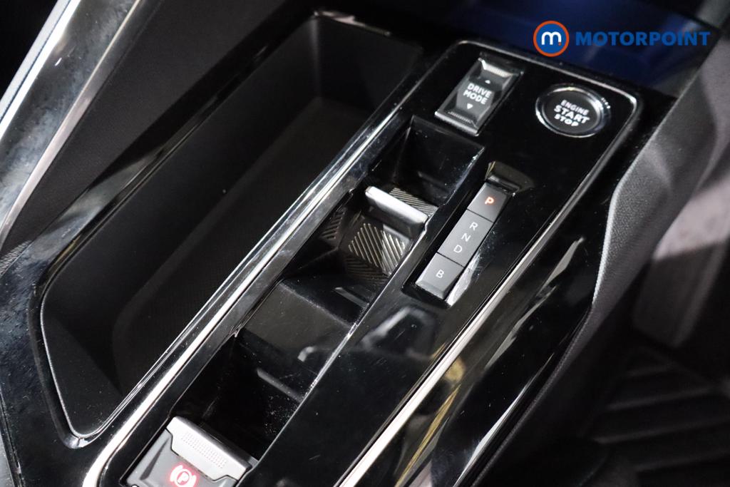 Peugeot 3008 Active Automatic Petrol Plug-In Hybrid SUV - Stock Number (1581353) - 4th supplementary image