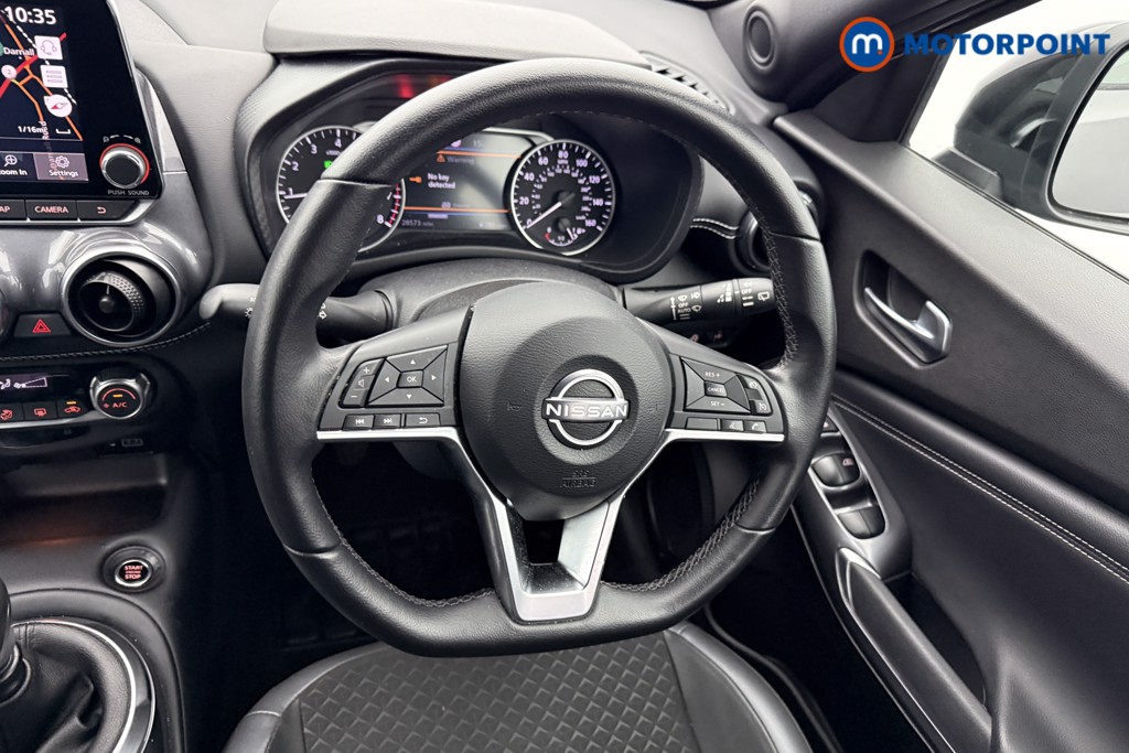 Nissan Juke N-Connecta Manual Petrol SUV - Stock Number (1581374) - 3rd supplementary image