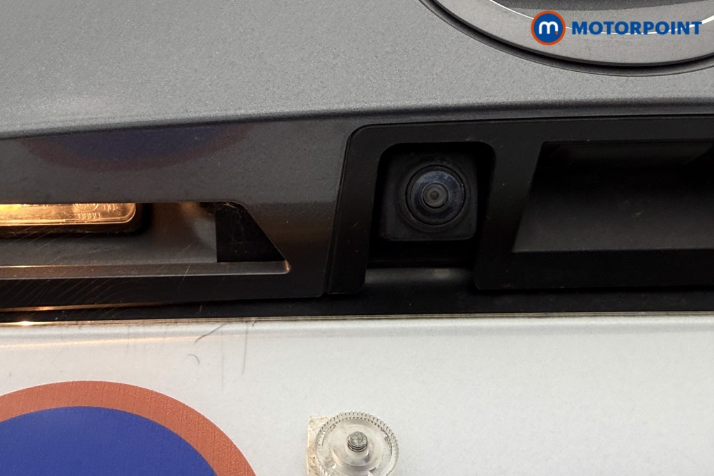 Nissan Juke N-Connecta Manual Petrol SUV - Stock Number (1581374) - 20th supplementary image